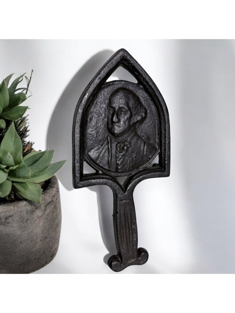 Vintage Trivet George Washington - Cast Iron - 9.5"